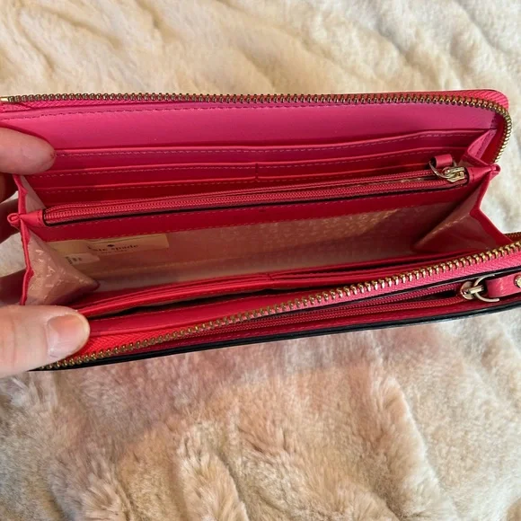 Kate Spade Pink Wallet - Picture 9 of 9